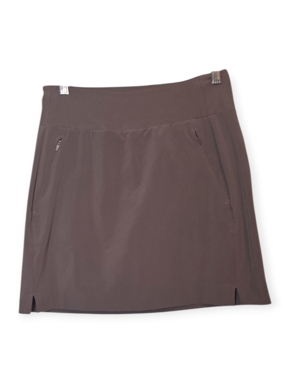 Women's NWOT Athleta Soho Skort is brown, size 0